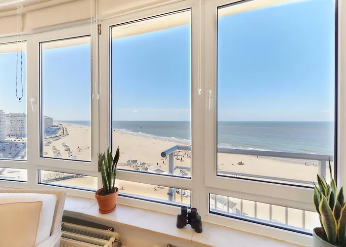 Lecomte - The Shoreline 131 公寓 *